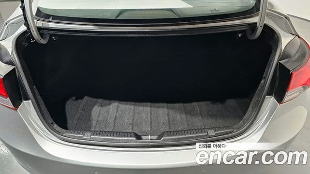 Hyundai Avante MD Luxury, 2012 20