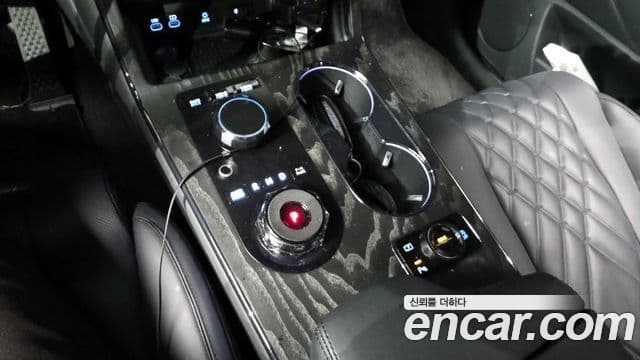 Genesis GV80 чёрный, 2025 9