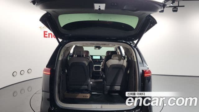 Kia Carnival 4세대 бензин 9인승 High Limousine(компания по спецнадстройкам), 2023 20