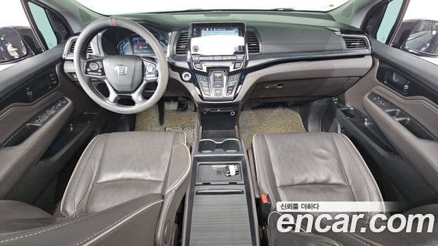 Honda Odyssey 5세대, 2021 7
