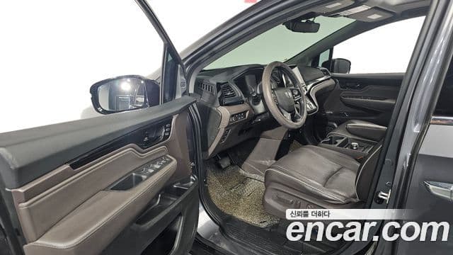 Honda Odyssey 5세대, 2021 10