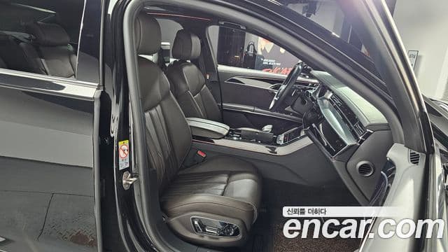 Audi A8 (D5) 55 TFSI Quattro LWB, 2021 10