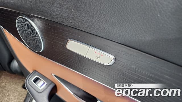 Mercedes-Benz GLC-класс X253 GLC300e 4MATIC купе, 2021 18