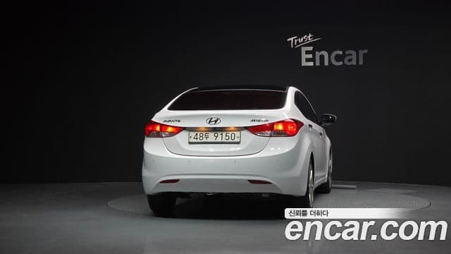 Hyundai Avante MD M16 GDI top, 2012 4