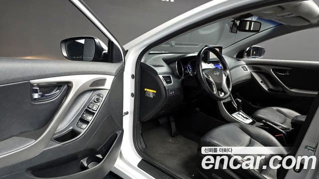 Hyundai Avante MD M16 GDI top, 2012 11