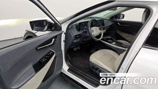 Kia EV6 Earth, 2022 10