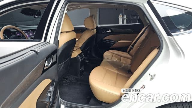 Kia K7 Premier Noblesse, 2020 11