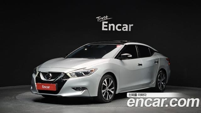 Nissan 맥시마 (A36) Platinum