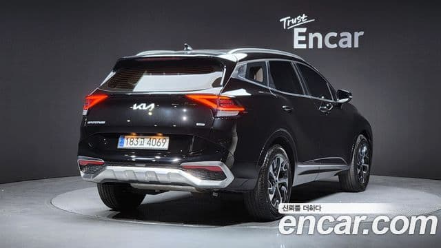 Kia Sportage 5세대 гибрид Signature 2WD, 2022 2