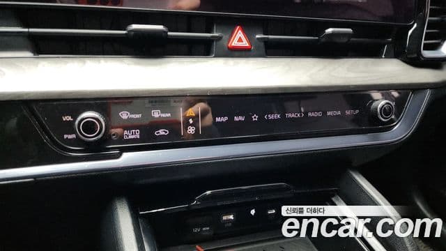 Kia Sportage 5세대 гибрид Signature 2WD, 2022 18
