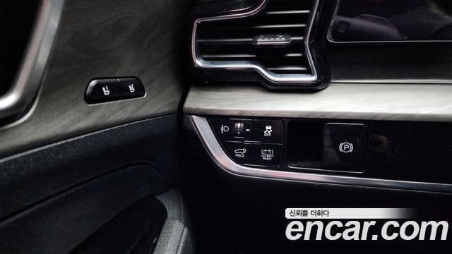 Kia Sportage 5세대 гибрид Signature 2WD, 2022 19