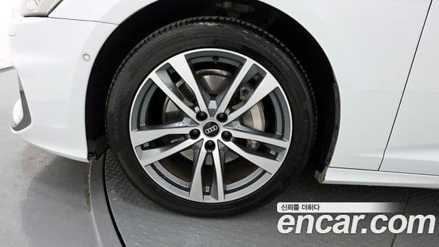 Audi A6 (C8) Premium, 2021 все фото