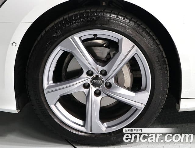 Audi A6 (C8) Premium, 2025 18