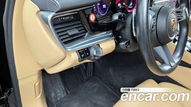 Porsche Panamera (971), 2021 17