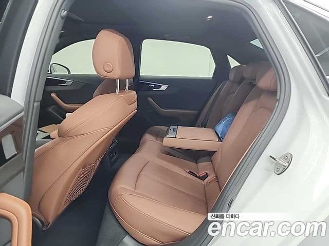 Audi A4 (B9) Premium, 2023 12