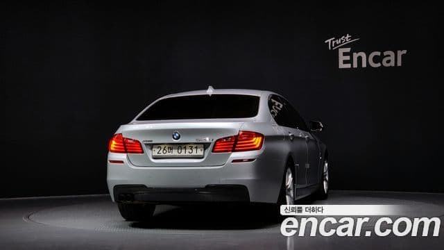 BMW 5시리즈 (F10) 528i xDrive M аэродинамический Special Edition, 2016 4
