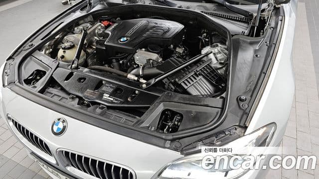 BMW 5시리즈 (F10) 528i xDrive M аэродинамический Special Edition, 2016 6