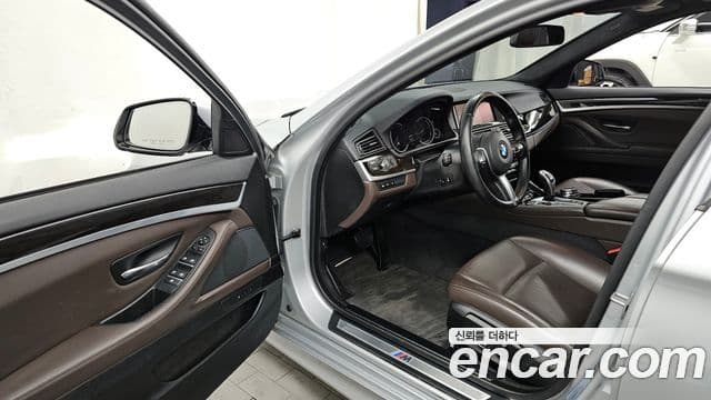 BMW 5시리즈 (F10) 528i xDrive M аэродинамический Special Edition, 2016 10