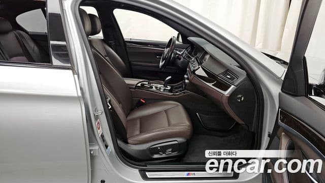 BMW 5시리즈 (F10) 528i xDrive M аэродинамический Special Edition, 2016 11