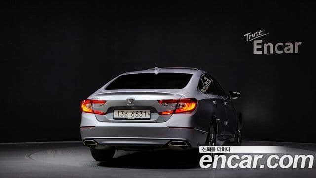 Honda Accord 10세대 1.5 турбо, 2019 4