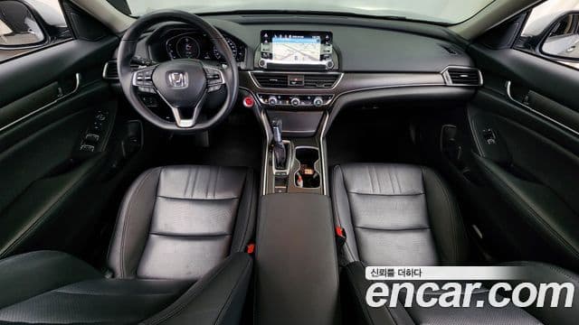 Honda Accord 10세대 1.5 турбо, 2019 7