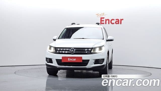 Volkswagen New Tiguan 5N, 2016 3