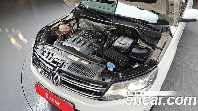 Volkswagen New Tiguan 5N, 2016 6