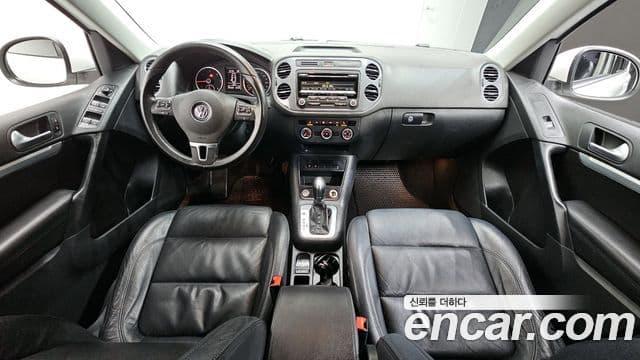 Volkswagen New Tiguan 5N, 2016 7