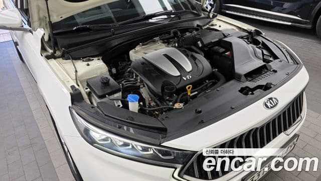 Kia K7 Premier 3.0 LPI Trendy(арендный автомобиль), 2020 6