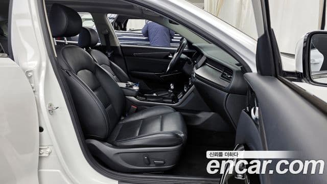 Kia K7 Premier 3.0 LPI Trendy(арендный автомобиль), 2020 11