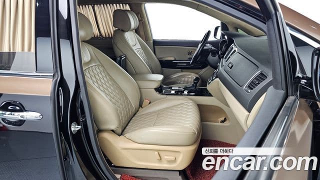 Kia The / новый New Carnival бензин 9인승 High Limousine(компания по спецнадстройкам), 2019 10