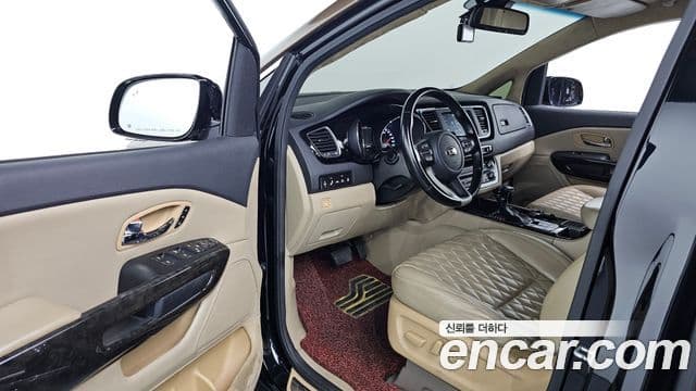 Kia The / новый New Carnival бензин 9인승 High Limousine(компания по спецнадстройкам), 2019 12