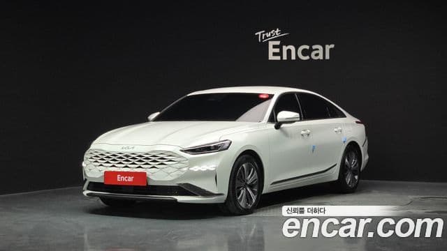 Kia K8 гибрид Noblesse, 2022 1