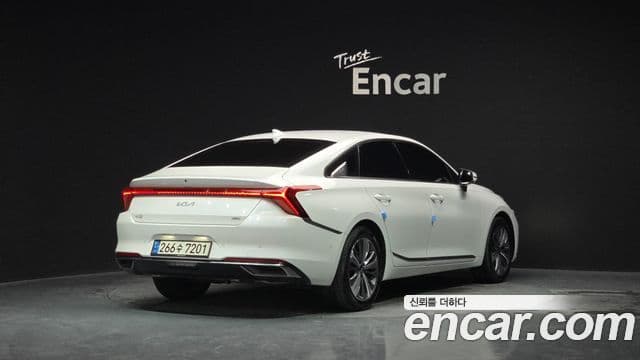 Kia K8 гибрид Noblesse, 2022 2