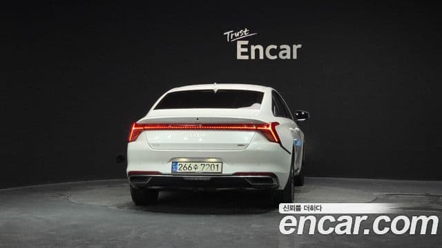 Kia K8 гибрид Noblesse, 2022 4