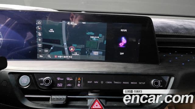 Kia K8 гибрид Noblesse, 2022 14