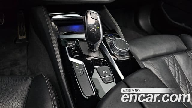 BMW 5시리즈 (G30) 530i xDrive M Sport Plus, 2018 9