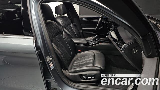 BMW 5시리즈 (G30) 530i xDrive M Sport Plus, 2018 10