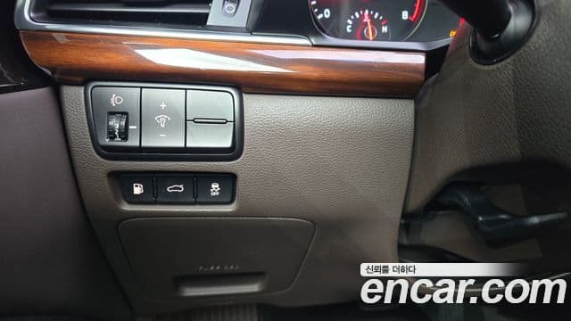 Kia All New K7 Prestige, 2016 16