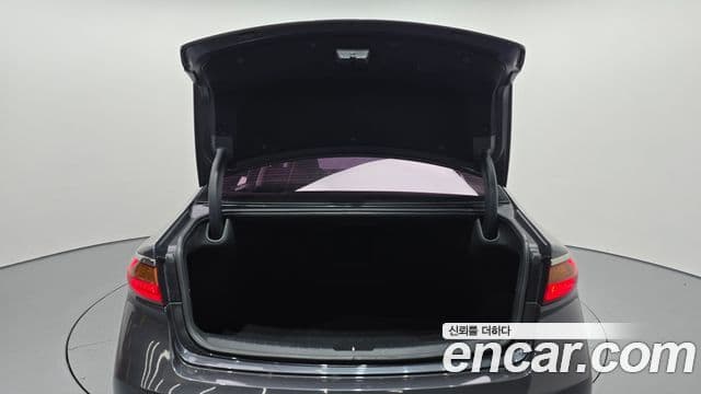 Kia All New K7 Prestige, 2016 20