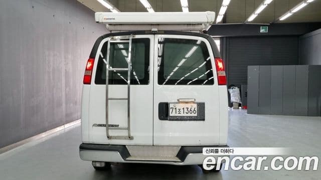 Chevrolet 익스프레스밴, 2008 3