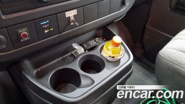 Chevrolet 익스프레스밴, 2008 10