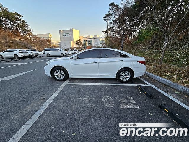Hyundai YF Sonata LPI top, 2012 2