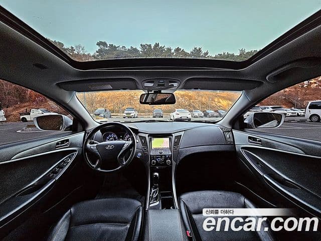 Hyundai YF Sonata LPI top, 2012 7