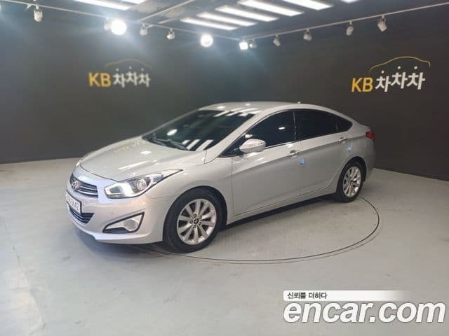 Hyundai i40 살룬 PYL, 2014 9