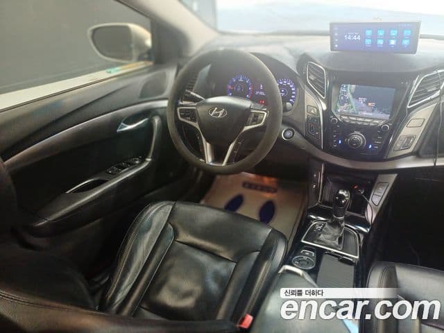 Hyundai i40 살룬 PYL, 2014 17