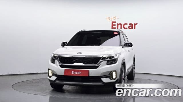 Kia Seltos Signature, 2022 3