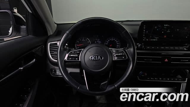 Kia Seltos Signature, 2022 13