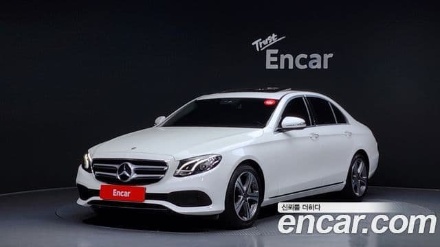 Mercedes-Benz E-класс W213 Avantgarde, 2019 1