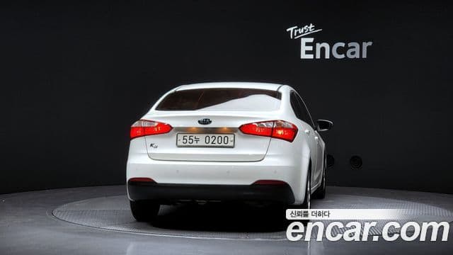 Kia K3 Luxury, 2015 4